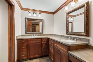 2890 Autumn Woods Dr, Chaska, MN 55318 - Photo 39