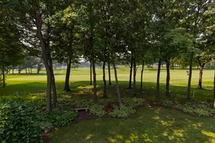 2890 Autumn Woods Dr, Chaska, MN 55318 - Photo 9