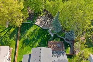 356 Pendryn Hill Curve, Woodbury, MN 55125 - Photo 5