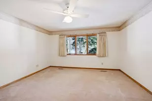 7701 Pondwood Dr, Edina, MN 55439 - Photo 43