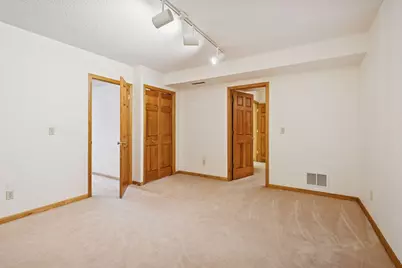 7701 Pondwood Drive, Edina, MN 55439 - Photo 39