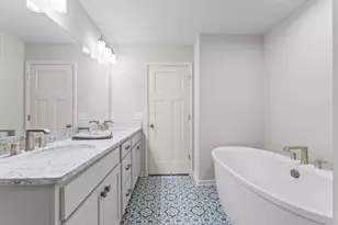 1026 Oakwood Rd, Newport, MN 55055 - Photo 11