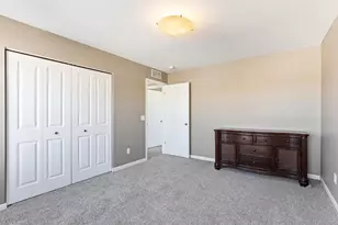 19727 Hazel Nut Ct, Lakeville, MN 55044 - Photo 41