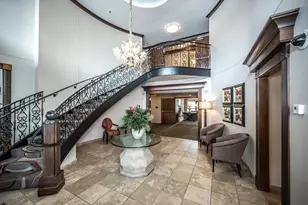 317 Groveland Ave, Minneapolis, MN 55403 - Photo 19