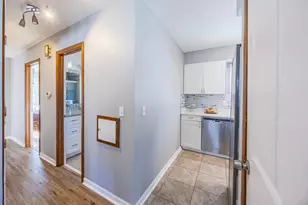 4201 Aquila Ave N, New Hope, MN 55428 - Photo 15