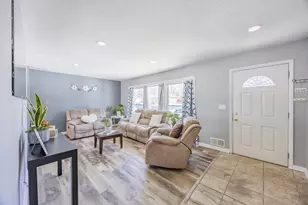 4201 Aquila Ave N, New Hope, MN 55428 - Photo 7