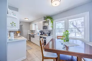 4201 Aquila Ave N, New Hope, MN 55428 - Photo 11