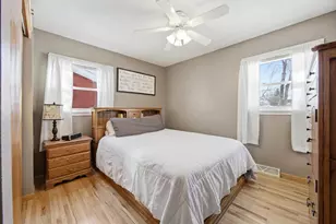 518 Birch Ln, Moorhead, MN 56560 - Photo 13