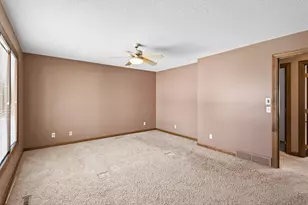 4134 Red Oak Ridge, Minnetonka, MN 55345 - Photo 11