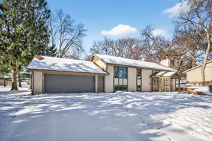 4134 Red Oak Ridge, Minnetonka, MN 55345 - Photo 43