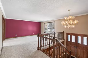 4134 Red Oak Ridge, Minnetonka, MN 55345 - Photo 3