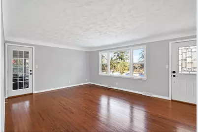 296 Sherwood Road, Shoreview, MN 55126 - Photo 9