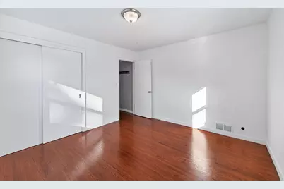 296 Sherwood Road, Shoreview, MN 55126 - Photo 15