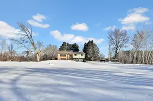 1241 Holly Dr E, Hugo, MN 55038 - Photo 33