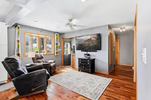 408 17th St E, Hastings, MN 55033 - Photo 7