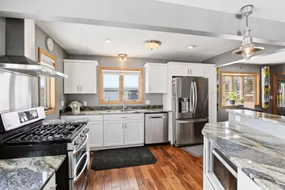 408 17th Street E, Hastings, MN 55033 - Photo 5