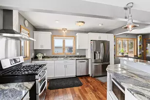 408 17th St E, Hastings, MN 55033 - Photo 5