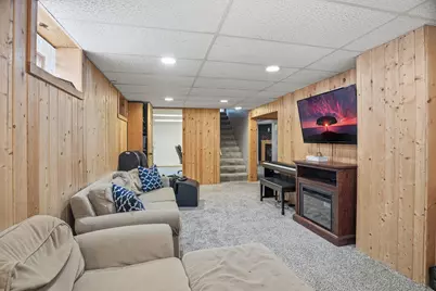 6110 Regent Avenue N, Brooklyn Center, MN 55429 - Photo 17