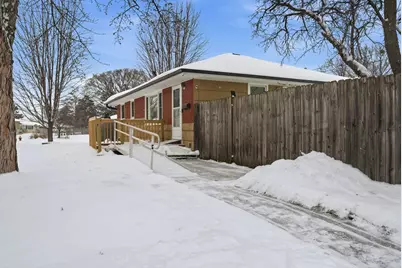 6110 Regent Avenue N, Brooklyn Center, MN 55429 - Photo 33