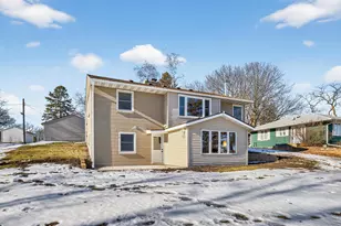 2206 1st Ave SW, Rochester, MN 55902 - Photo 11