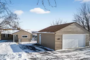 2206 1st Ave SW, Rochester, MN 55902 - Photo 1