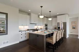 725 Crest Curve, Hudson, WI 54016 - Photo 9