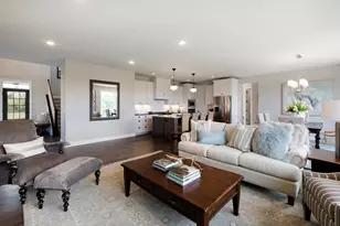 725 Crest Curve, Hudson, WI 54016 - Photo 7