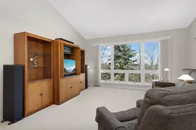 16550 Irwinton Circle, Lakeville, MN 55044 - Photo 13