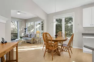 16550 Irwinton Cir, Lakeville, MN 55044 - Photo 9