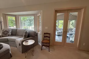 19782 Waterford Ct, Shorewood, MN 55331 - Photo 9