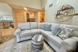 19782 Waterford Ct, Shorewood, MN 55331 - Photo 7