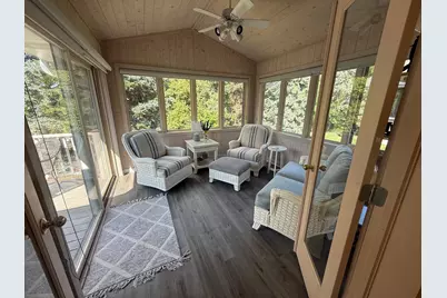 19782 Waterford Court, Shorewood, MN 55331 - Photo 17