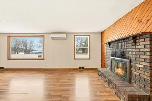 26980 Legend St, Mora, MN 55051 - Photo 7