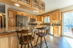 7728 Olaughlin Ln, Eveleth, MN 55734 - Photo 9