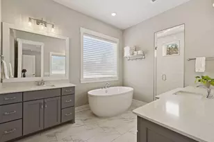 24545 Bentgrass Way, Shorewood, MN 55331 - Photo 33