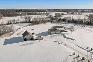 35219 Isetta Trail NE, Cambridge, MN 55008 - Photo 1