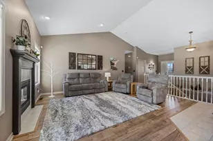 35219 Isetta Trail NE, Cambridge, MN 55008 - Photo 15