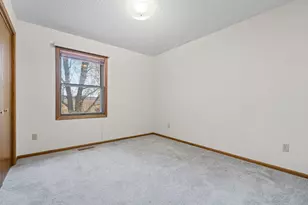 425 W Franklin St, Morristown, MN 55052 - Photo 13