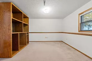 425 W Franklin St, Morristown, MN 55052 - Photo 31