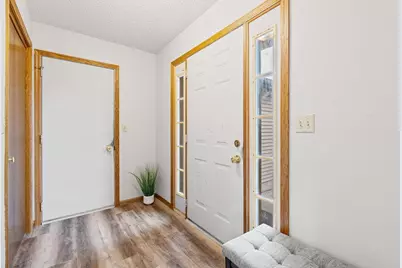 425 W Franklin Street, Morristown, MN 55052 - Photo 5