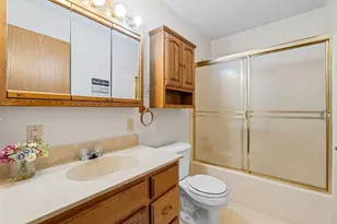 425 W Franklin St, Morristown, MN 55052 - Photo 17