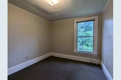 10-12 S 16th Avenue E, Duluth, MN 55812 - Photo 33