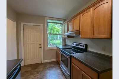 10-12 S 16th Avenue E, Duluth, MN 55812 - Photo 23