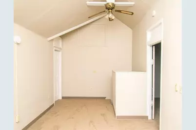 10-12 S 16th Avenue E, Duluth, MN 55812 - Photo 15