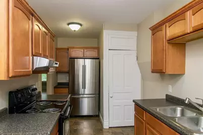 10-12 S 16th Avenue E, Duluth, MN 55812 - Photo 9