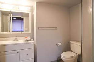 307 10 1/2 Street N, Wahpeton,  58075 - Photo 29