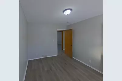 8407 Lower 208th Street W, Lakeville, MN 55044 - Photo 11