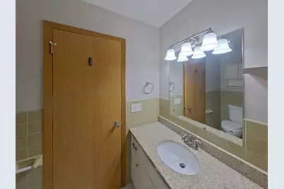 8407 Lower 208th Street W, Lakeville, MN 55044 - Photo 17