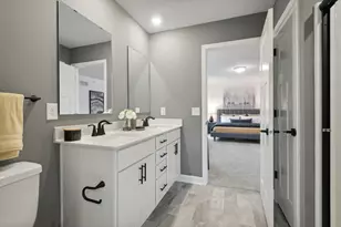 3015 Basswood St, Little Canada, MN 55117 - Photo 15