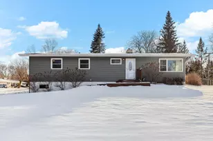 431 W McKinley St, Owatonna, MN 55060 - Photo 1